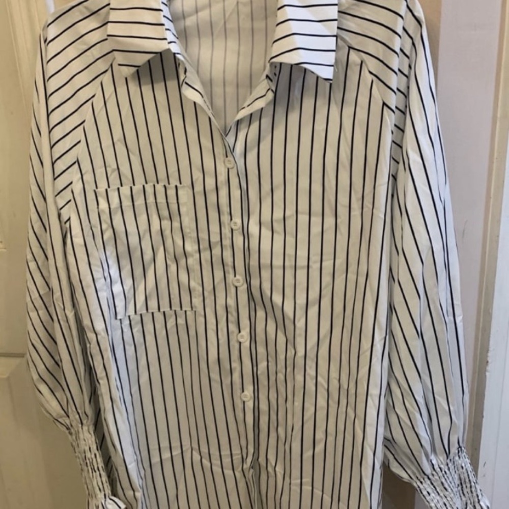 Women Button Down White w/ Black Stripes Smocked Bishop- Long Sleeve Shirt. Larg